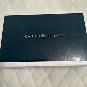 Karen Scot heel shoes very comfortable only one time use